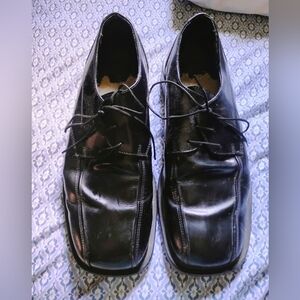 Men's Kenneth Cole Reaction Black Leather Dress Shoes Size 10.5